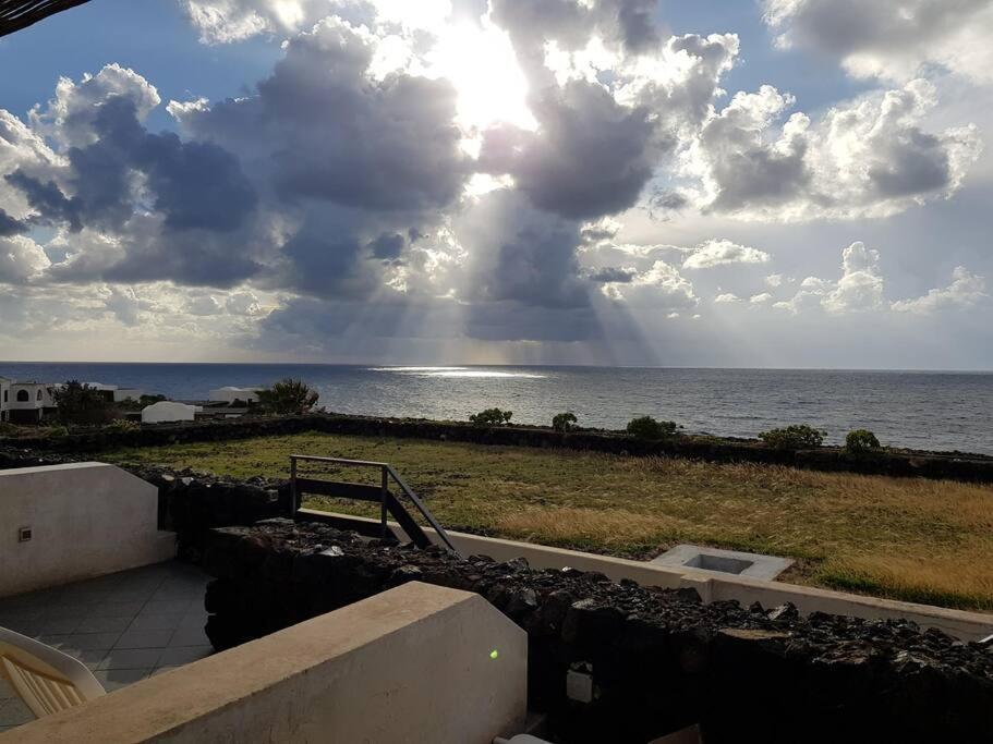 Dammuso Sul Mare Sataria Villa Siba Bagian luar foto